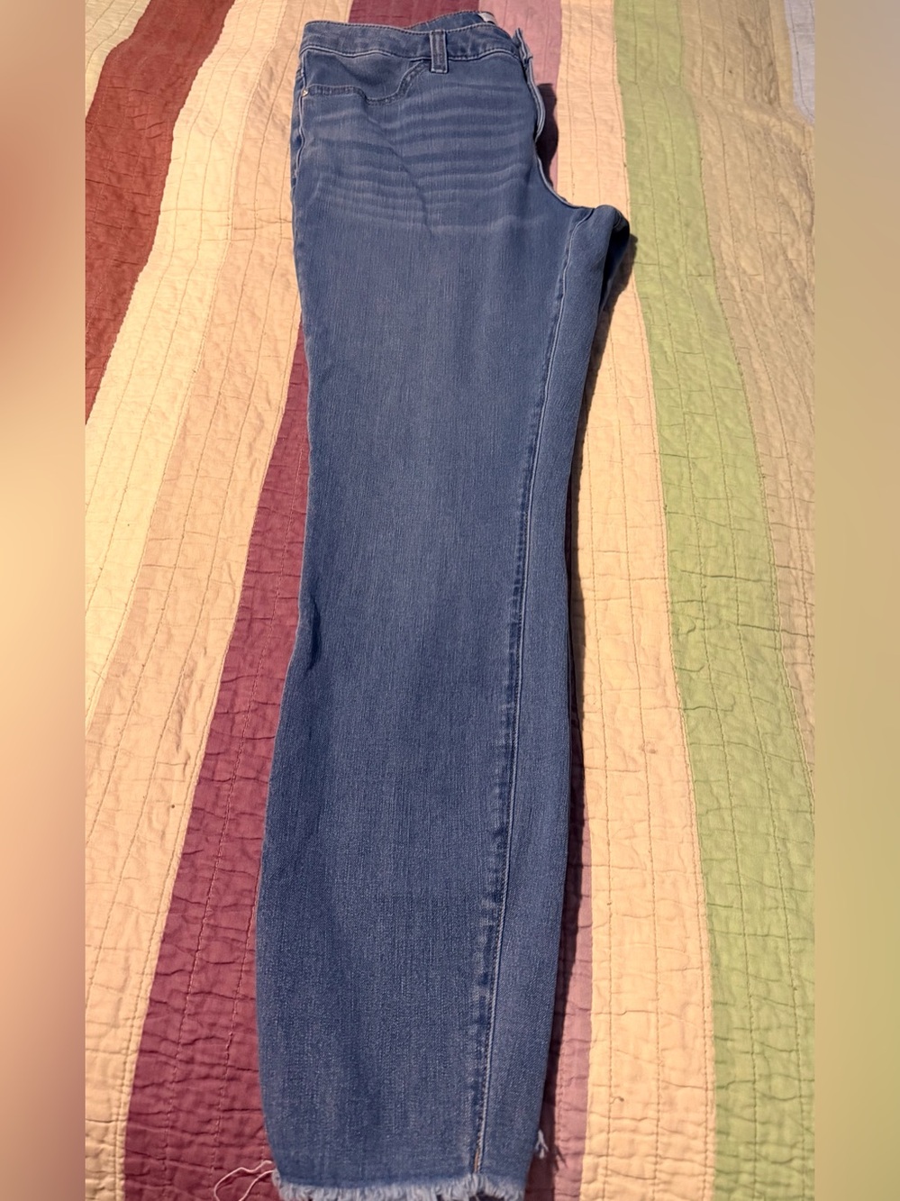 Lauren Conrad Classic Blue Women’s Jeans - Super Skinny